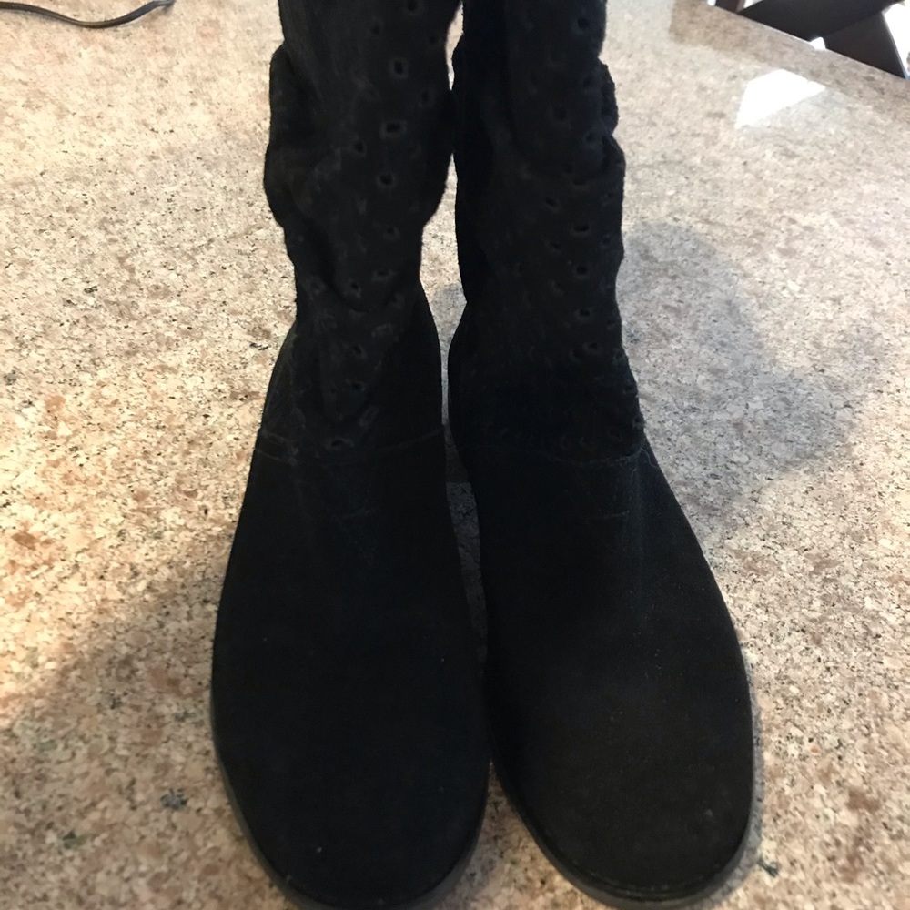 Tom’s Ankle Slouch Boots